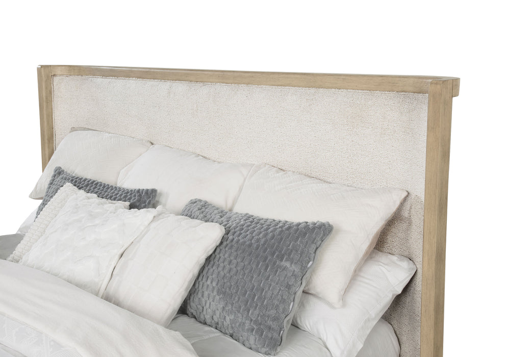 Kailani Wingback Platform Bed