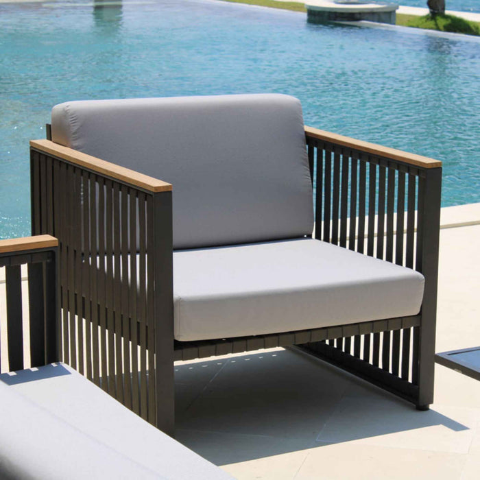 Horizon Armchair with Sunbrella Cushion