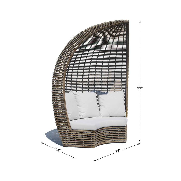 Halo Daybed with Sunbrella Cushions