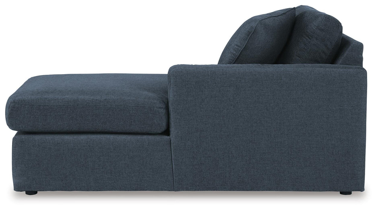 Modmax 5 Piece Sectional with Audio Console