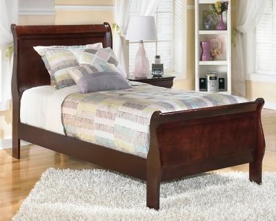 Alisdair Youth Bed by Ashley Furniture, wooden bed frame with a classic design for children’s bedroom decor.