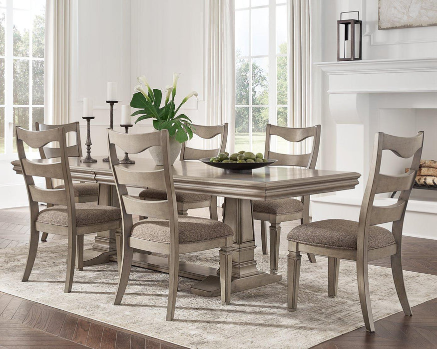 Lexorne Dining Room Set