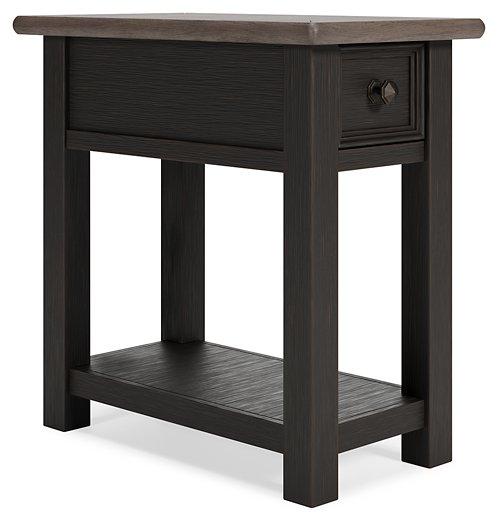 Tyler Creek End Table Set