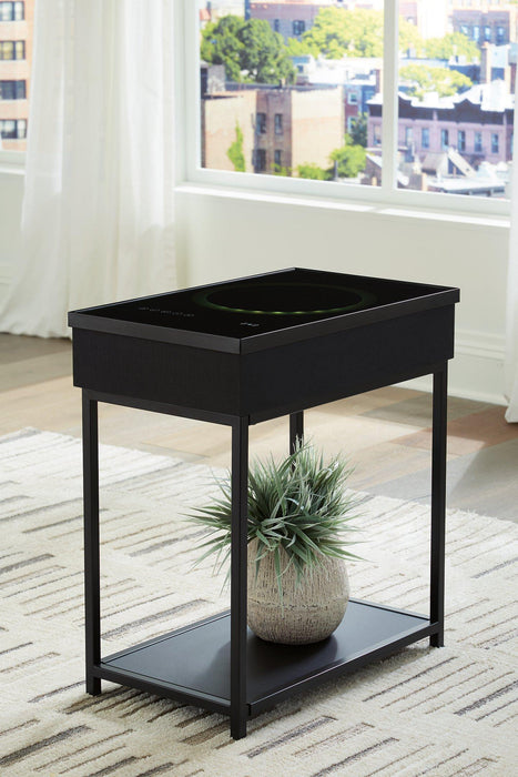 Gemmet Accent Table