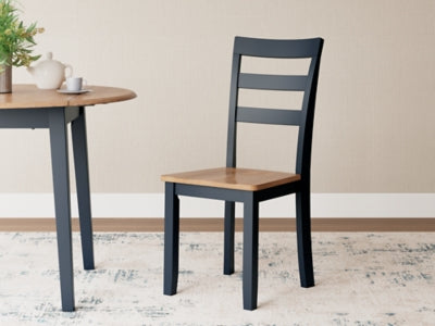 Ashley Furniture Gesthaven dining room set with a wooden table and matching chairs, ideal for a stylish dining space.