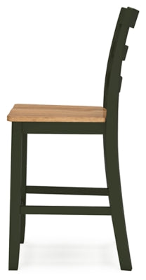 Ashley Furniture Gesthaven dining set with a wooden table and matching chairs, ideal for a stylish dining room.
