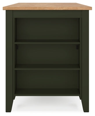 Ashley Furniture Gesthaven dining room set with a wooden table and matching chairs, showcasing a classic and elegant design.