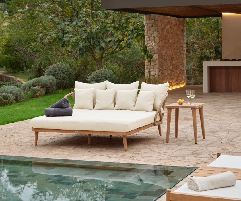 Krabi Daybed with Sunbrella Cushion